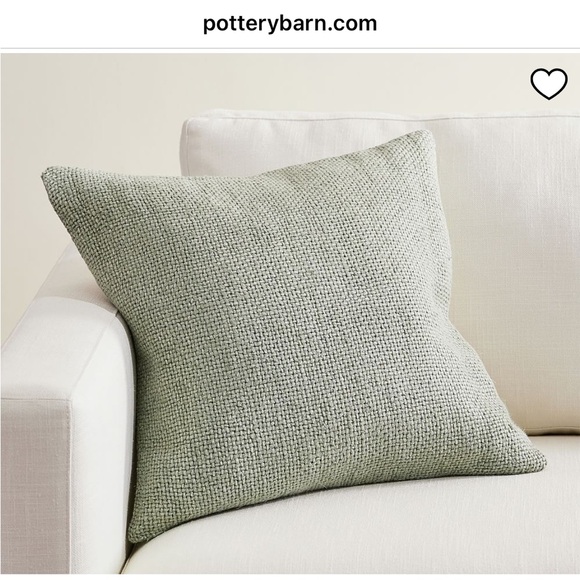 Pottery Barn Faye Linen Textured Pillow covers (2) NWOT - Picture 2 of 4